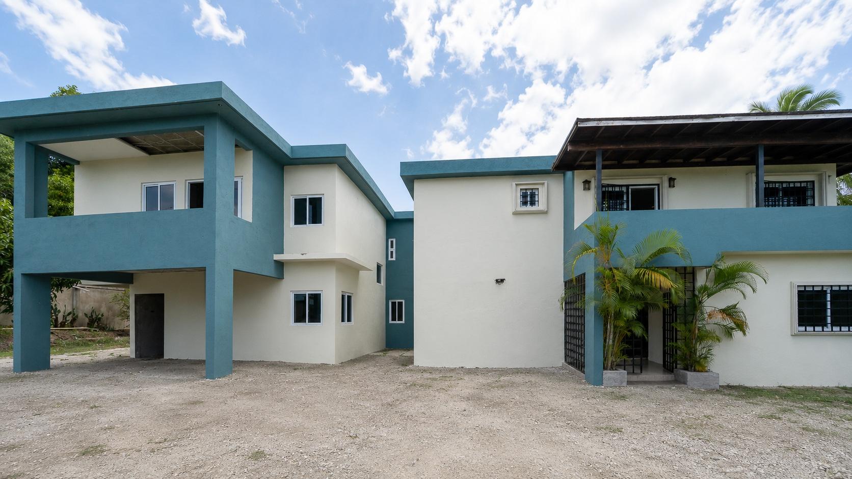 House For Sale: SKYLINE DRIVE, Kingston 6 | $2,200,000