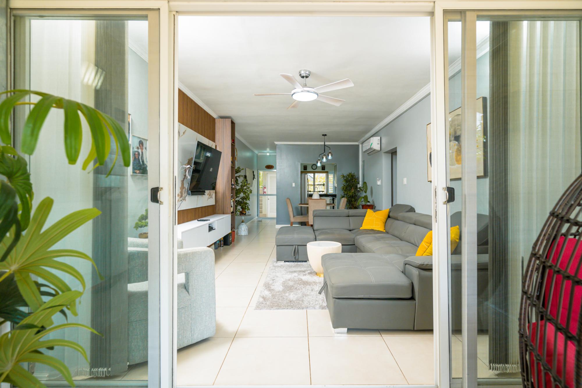 Apartment For Sale: FERNCOURT APARTMENT, Richmond | $360,000 photo 4