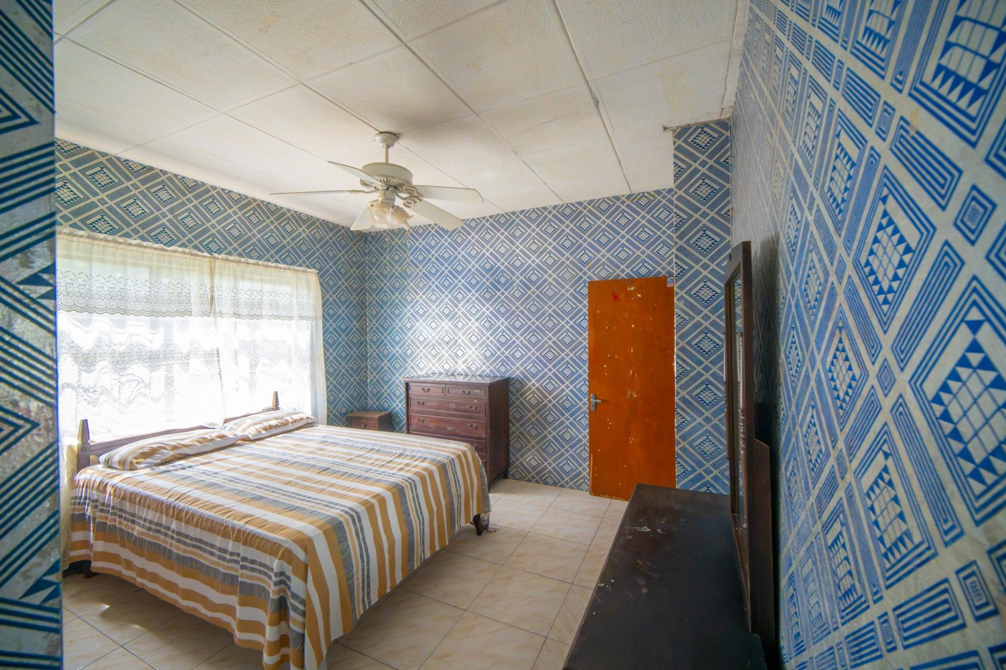 House For Sale: RED HILLS ROAD, Kingston 19 | $975,000 photo 16
