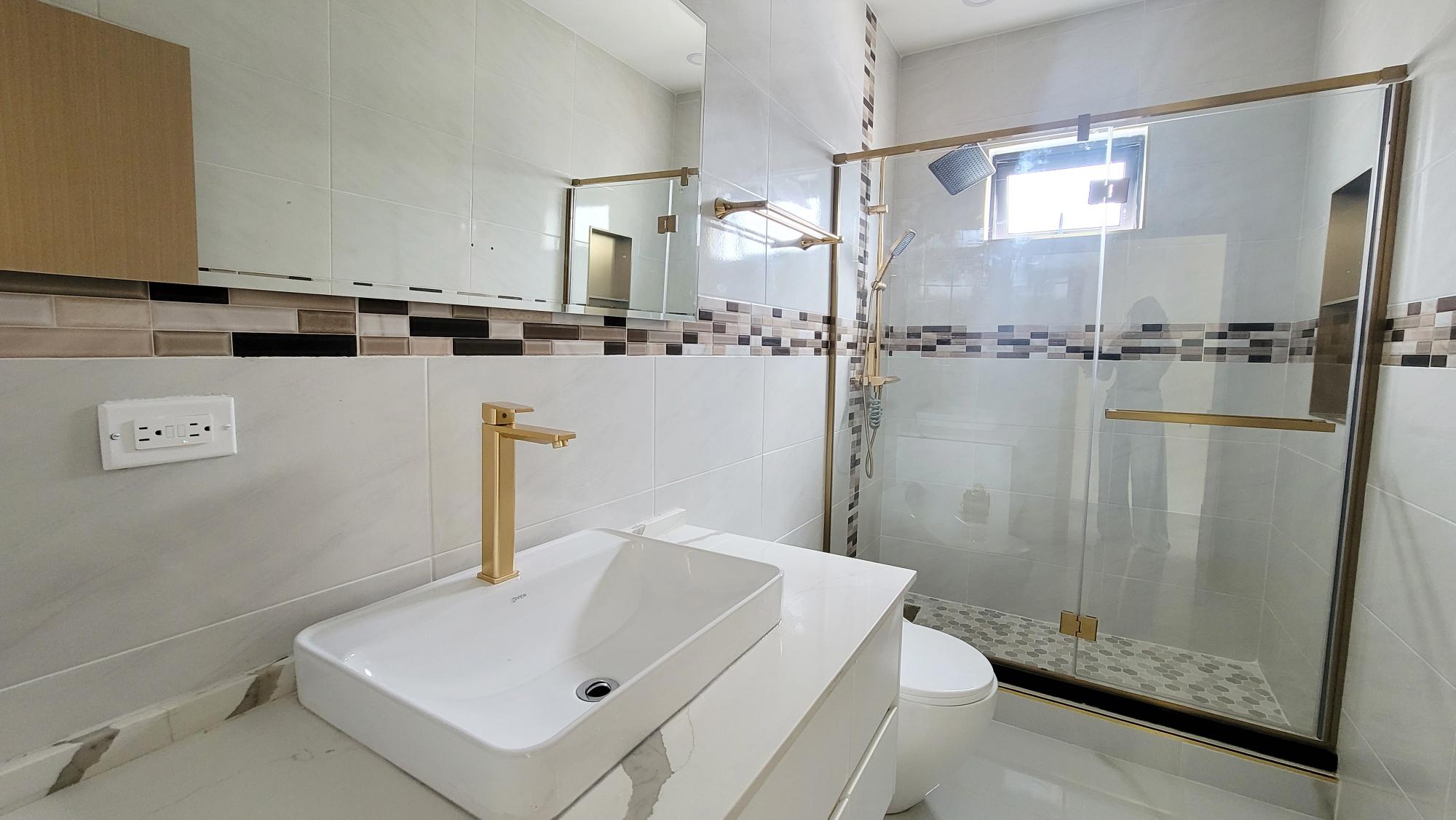 Apartment For Sale: PARADISIAC BEACH CLUB, Richmond | $450,000 photo 14