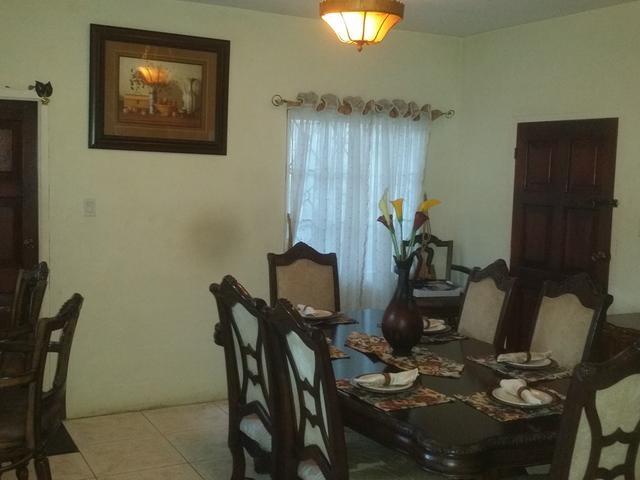 House For Sale: ARCADIA AVE, Westgate Hills | $449,000 photo 8
