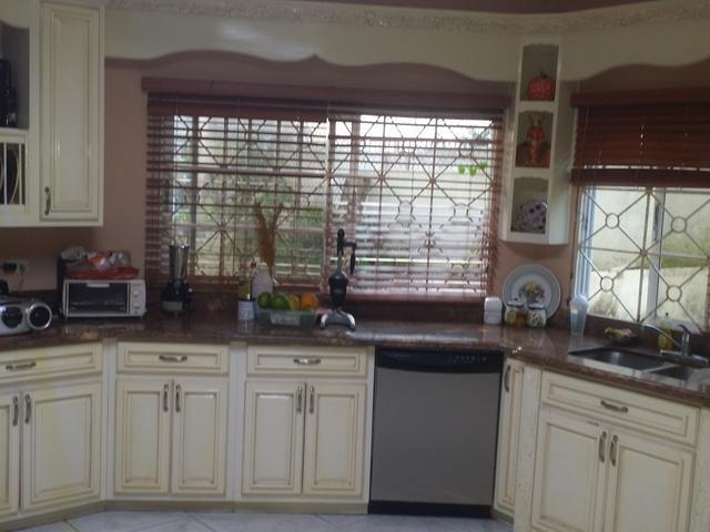 House For Sale: ARCADIA AVE, Westgate Hills | $449,000 photo 9