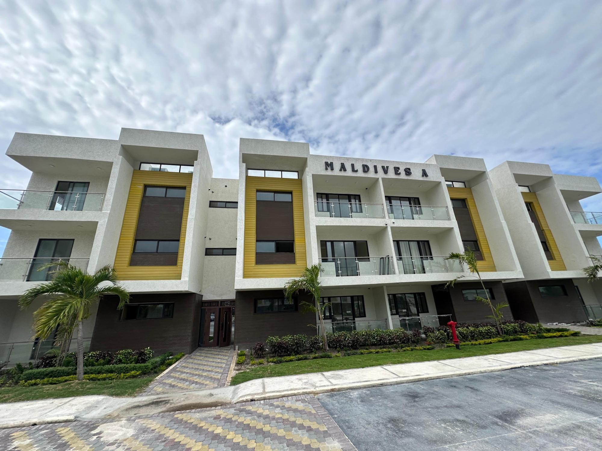 Apartment For Sale: PARADISIAC BEACH CLUB, ON, Ocho Rios | $525,000