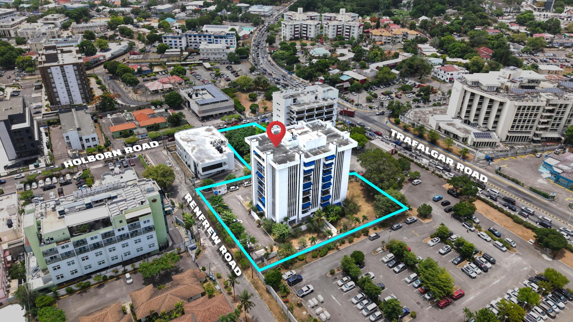 Apartment For Rent: RENFREW ROAD, COURTLEIGH, Kingston 5 | $2,000