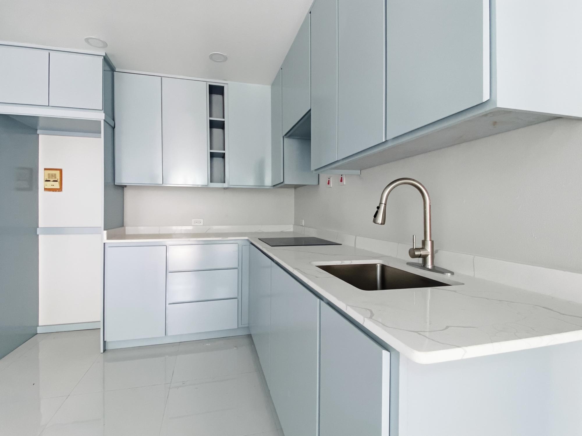 Apartment For Rent: RENFREW ROAD, COURTLEIGH, Kingston 5 | $2,000 photo 4