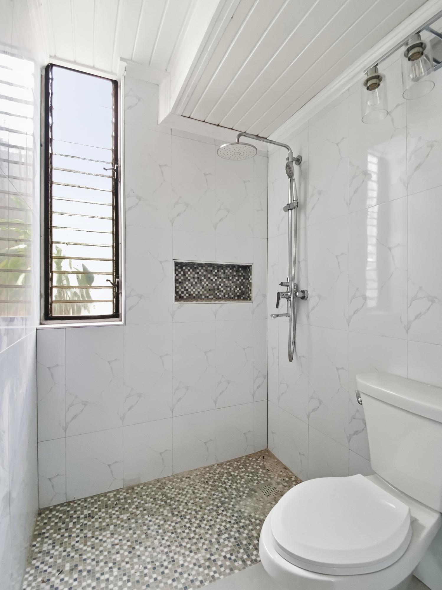 Apartment For Rent: RENFREW ROAD, COURTLEIGH, Kingston 5 | $2,000 photo 12