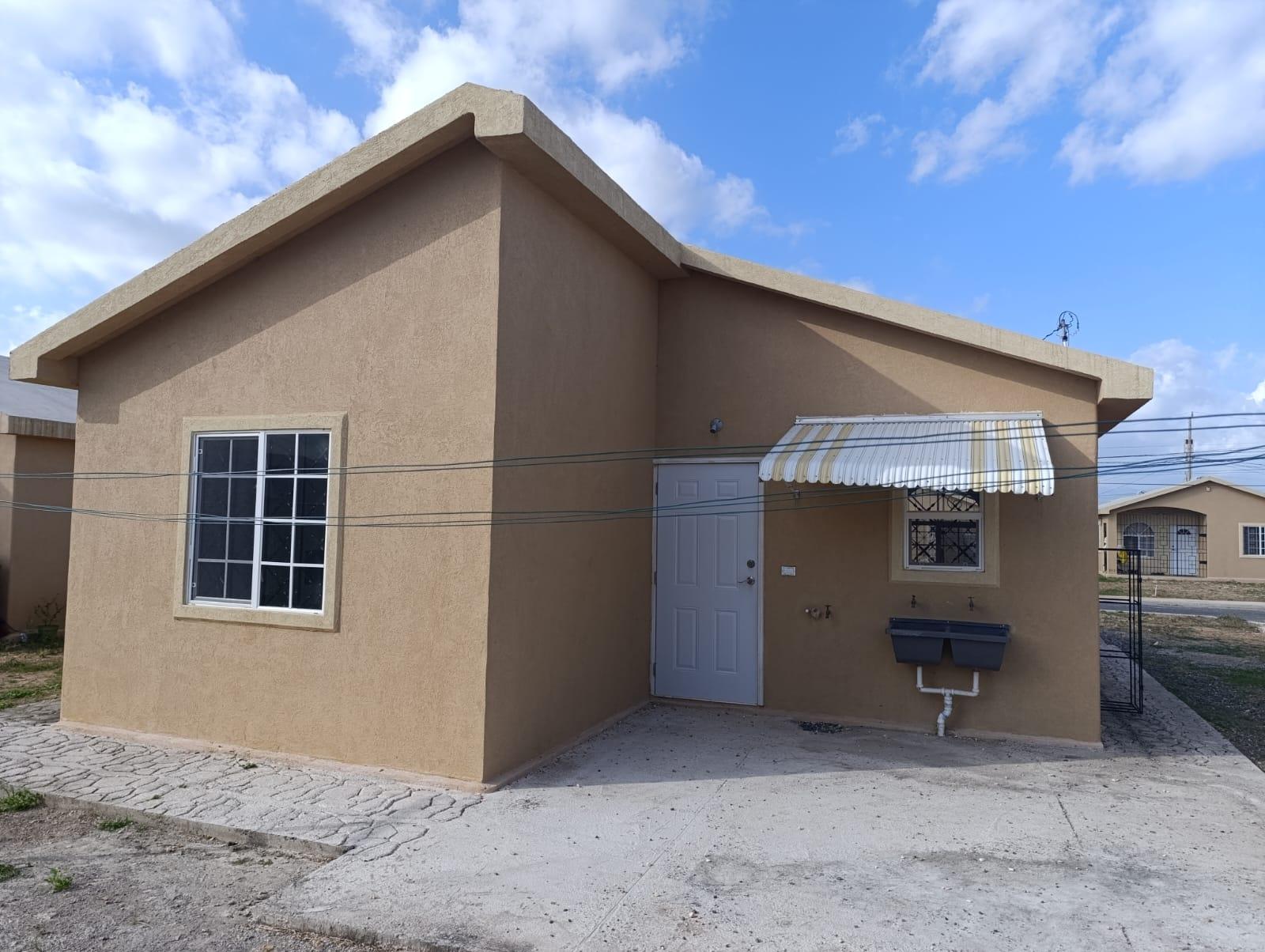 House For Rent: PHOENIX PARK VILLAGE 2, Spanish Town | $120,000 photo 4