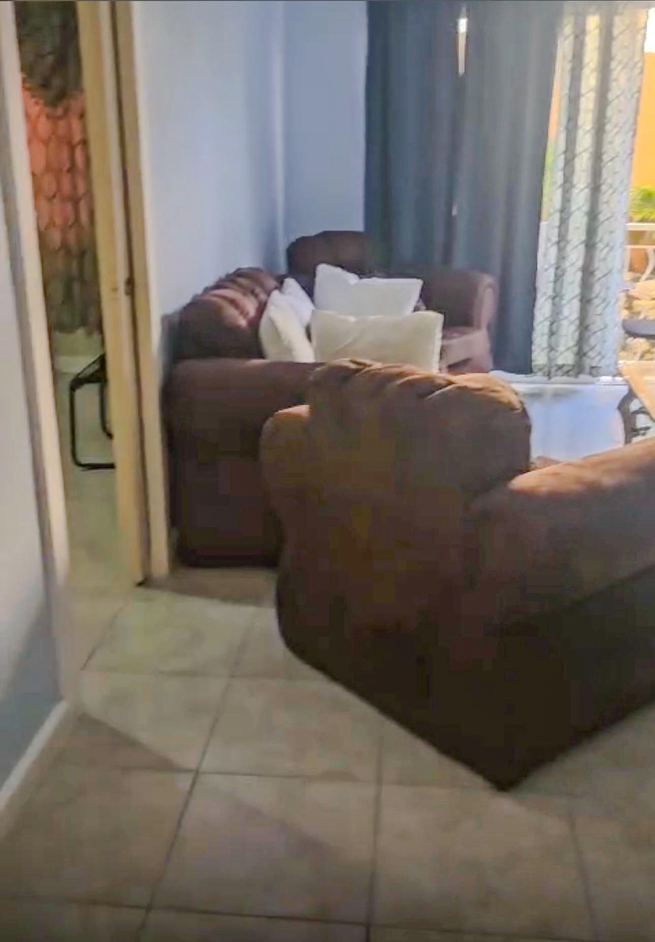 Apartment For Rent: READING MANOR, Reading | $1,200 photo 16