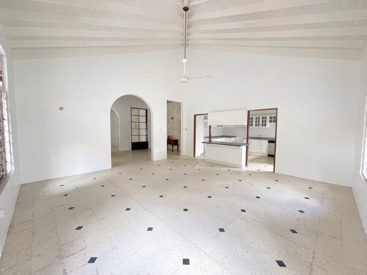 House For Rent: SUNSET AVENUE, Kingston 8 | $4,500 photo 14
