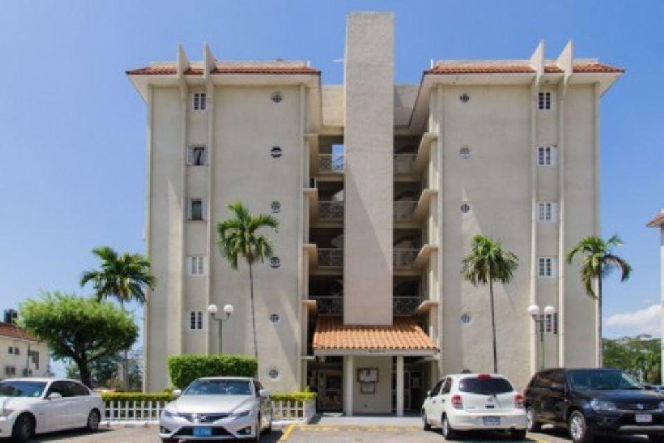 Apartment For Sale: APT 207 BLK F OAKLANDS, Kingston 8 | $27,000,000 photo 3