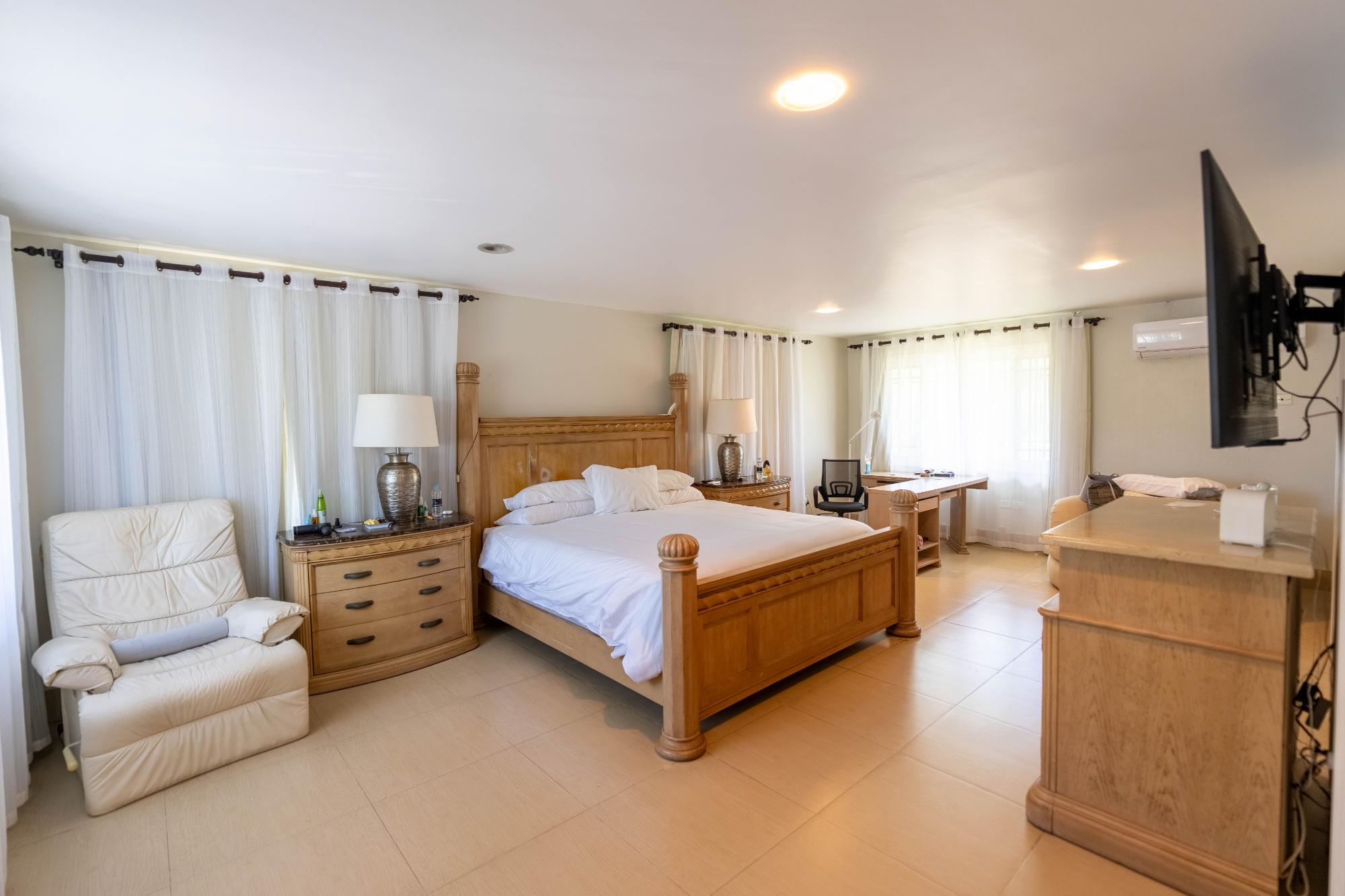 House For Sale: LEADERS AVENUE, Montego Bay | $850,000 photo 20