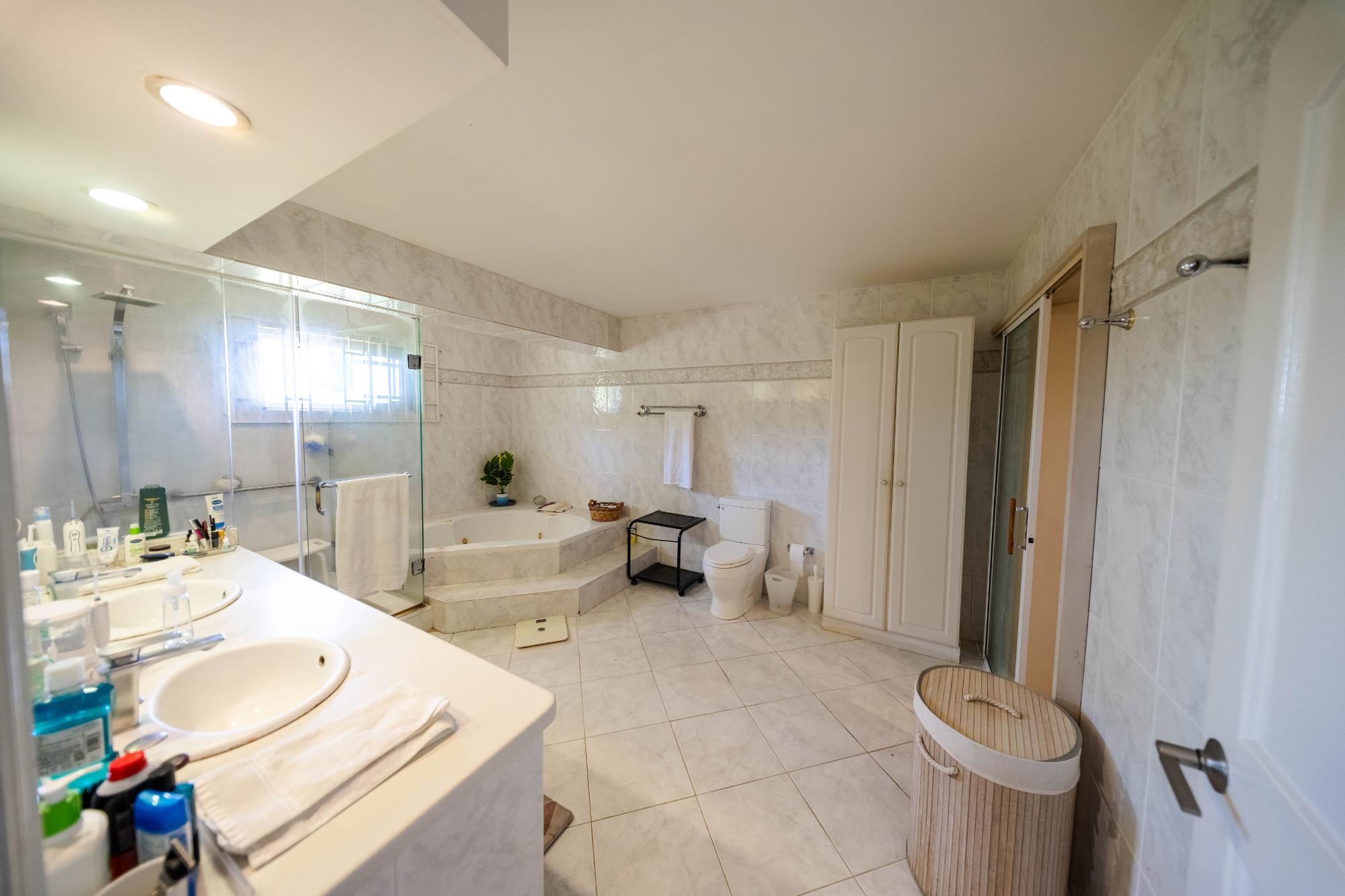 House For Sale: LEADERS AVENUE, Montego Bay | $850,000 photo 22