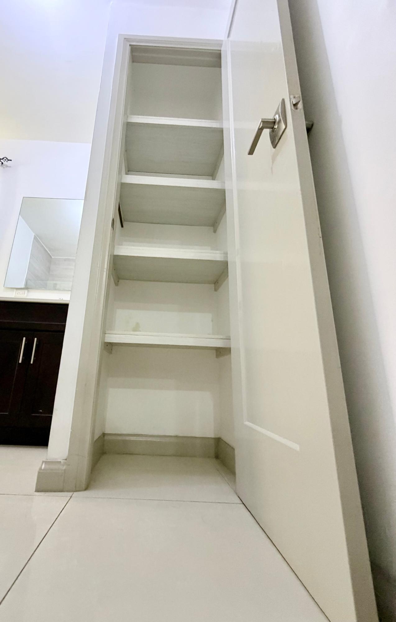 Apartment For Rent: MAYFAIR CRESCENT, Kingston 19 | $165,000 photo 9