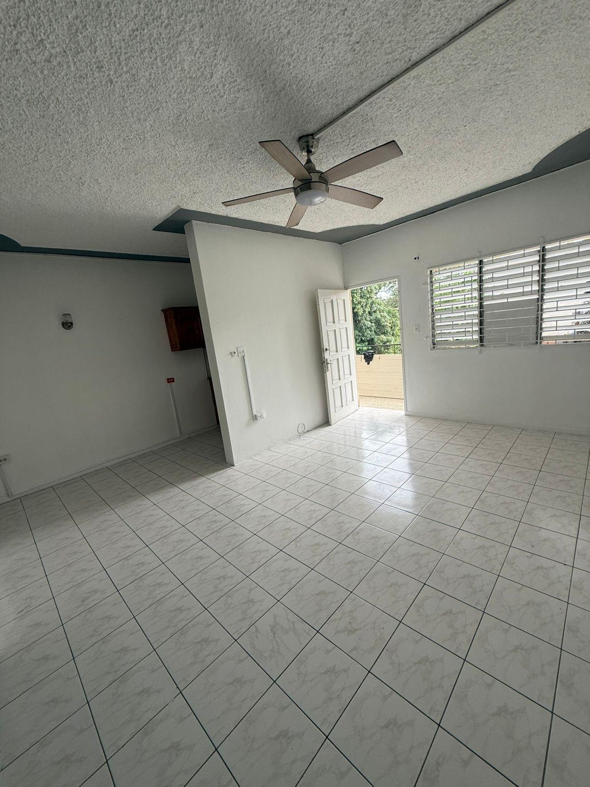 Apartment For Rent: WINCHESTER ROAD, Kingston 5 | $220,000 photo 14