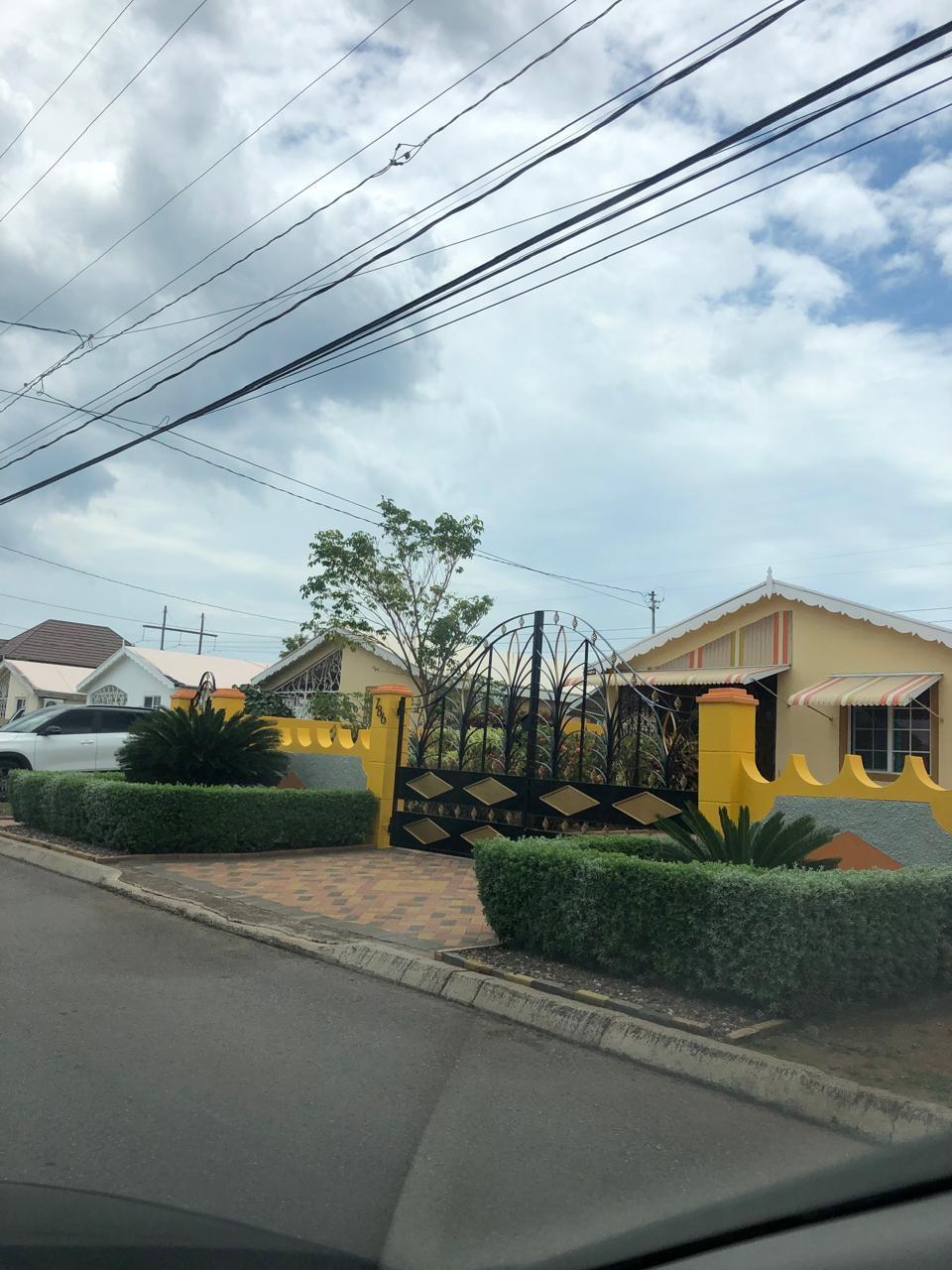 House For Rent: MODELLE CRESCENT, Old Harbour | $102,000