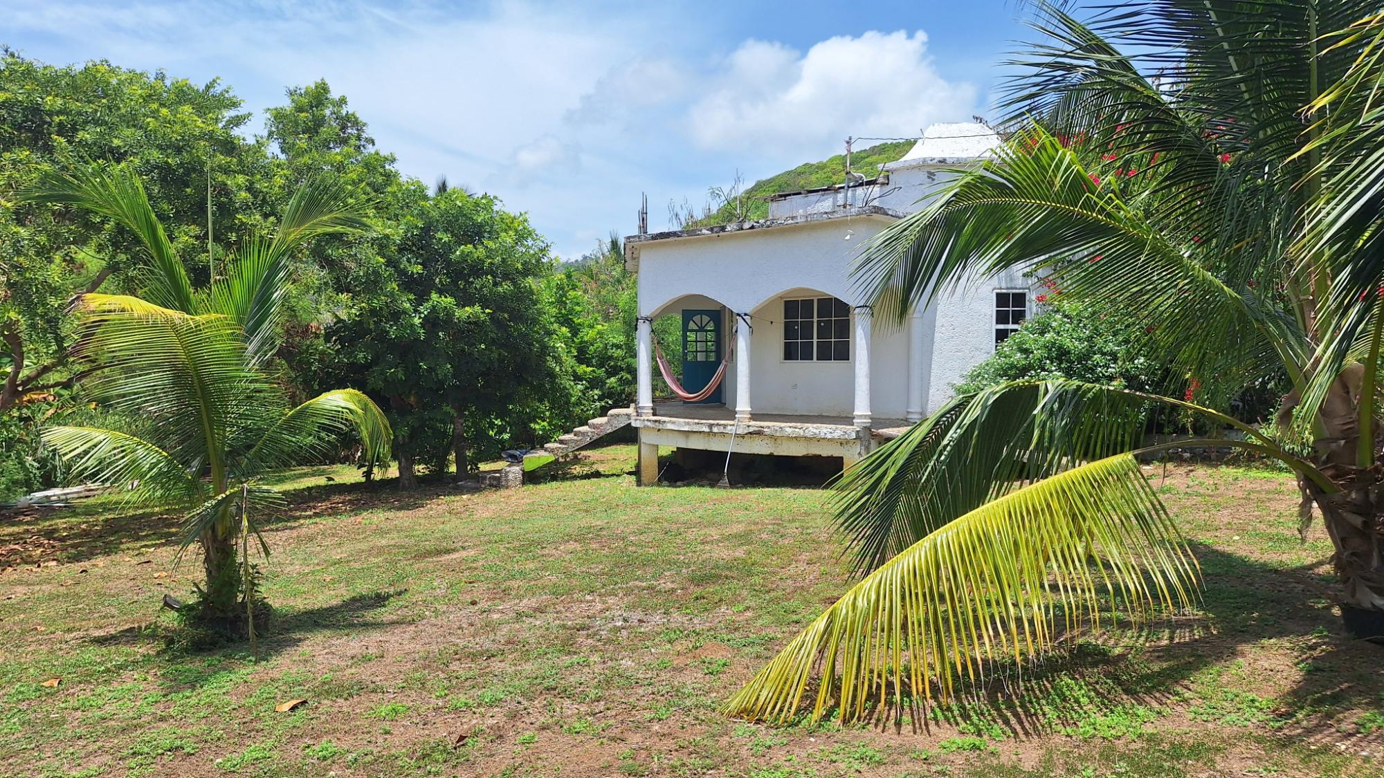 House For Sale: DON CHRISTOPHER@~apos;S POINT, Robins Bay | $314,000 photo 9