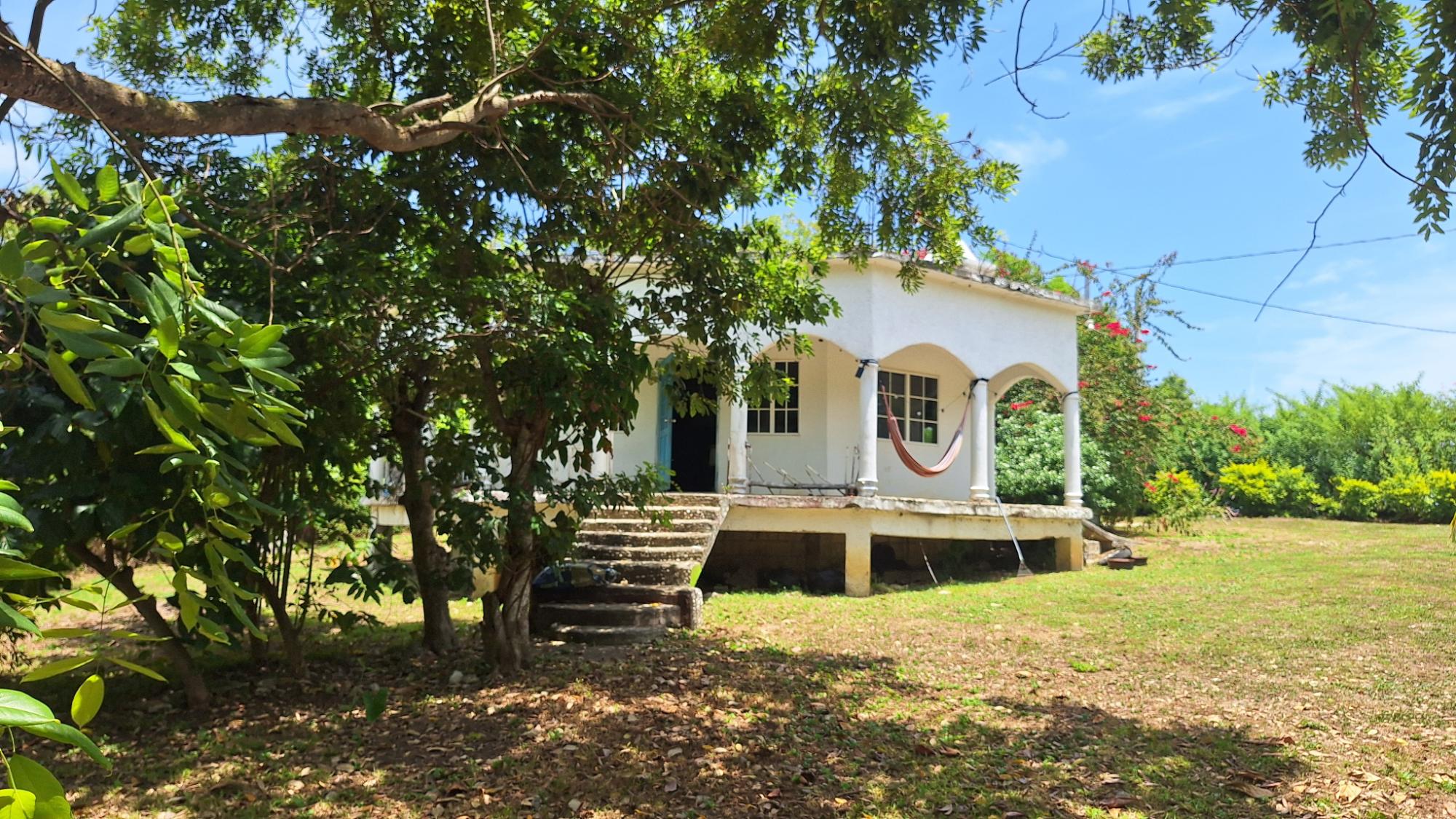House For Sale: DON CHRISTOPHER@~apos;S POINT, Robins Bay | $314,000 photo 10