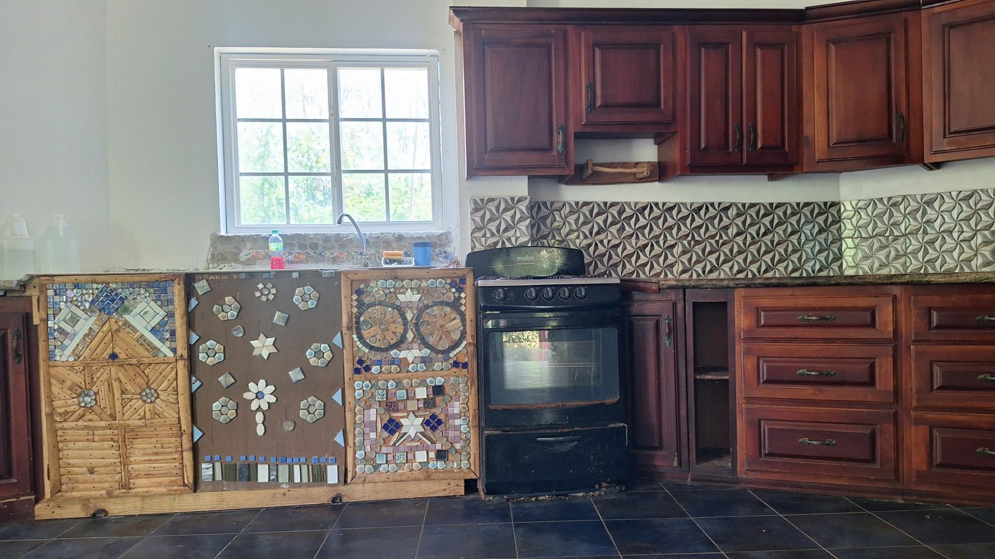 House For Sale: DON CHRISTOPHER@~apos;S POINT, Robins Bay | $314,000 photo 16