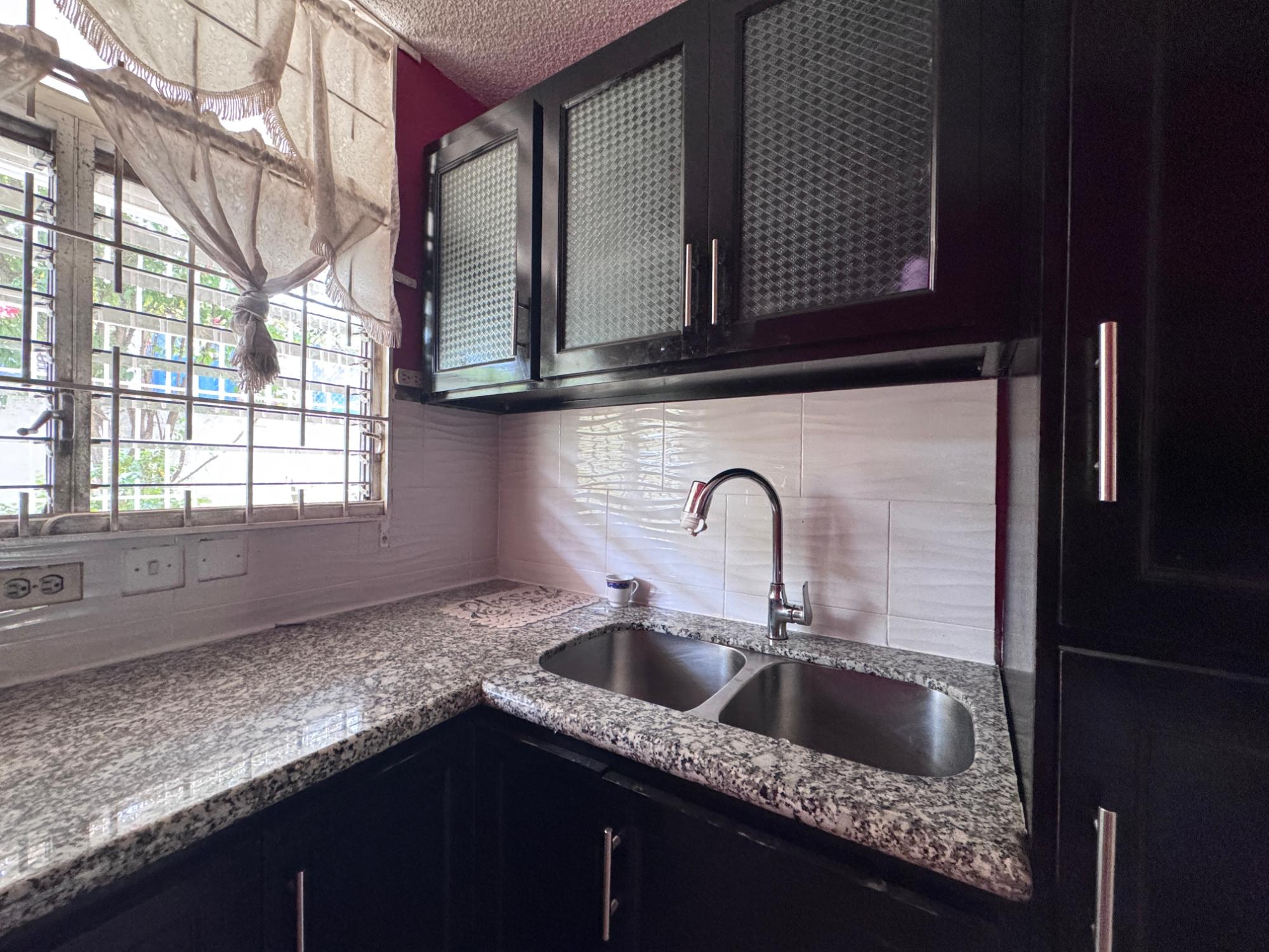 Apartment For Sale: REKADOM AVENUE, Kingston 10 | $42,500,000 photo 6