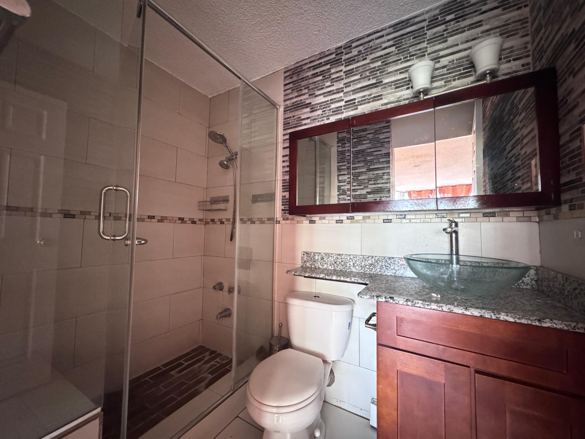 Apartment For Sale: REKADOM AVENUE, Kingston 10 | $42,500,000 photo 10