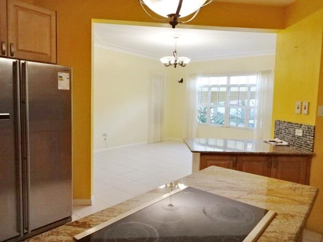 Townhouse For Rent: UPPER MELWOOD AVENUE, Kingston 8 | $2,900 photo 9