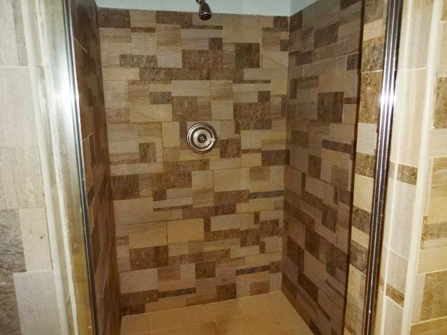 Townhouse For Rent: UPPER MELWOOD AVENUE, Kingston 8 | $2,900 photo 24