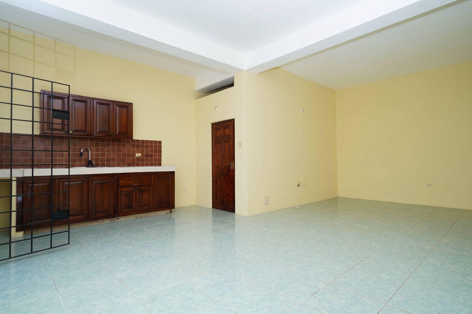 Apartment For Rent: PINEWOOD, Kingston 19 | $130,000 photo 2