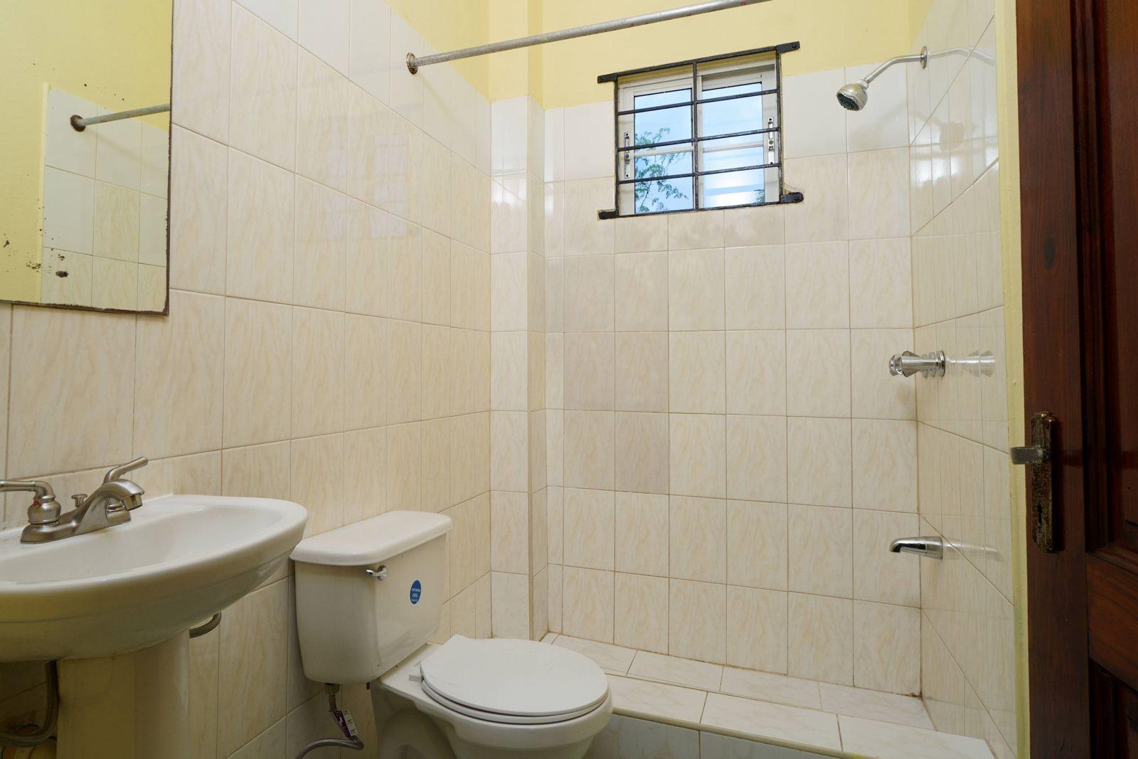 Apartment For Rent: PINEWOOD, Kingston 19 | $130,000 photo 9