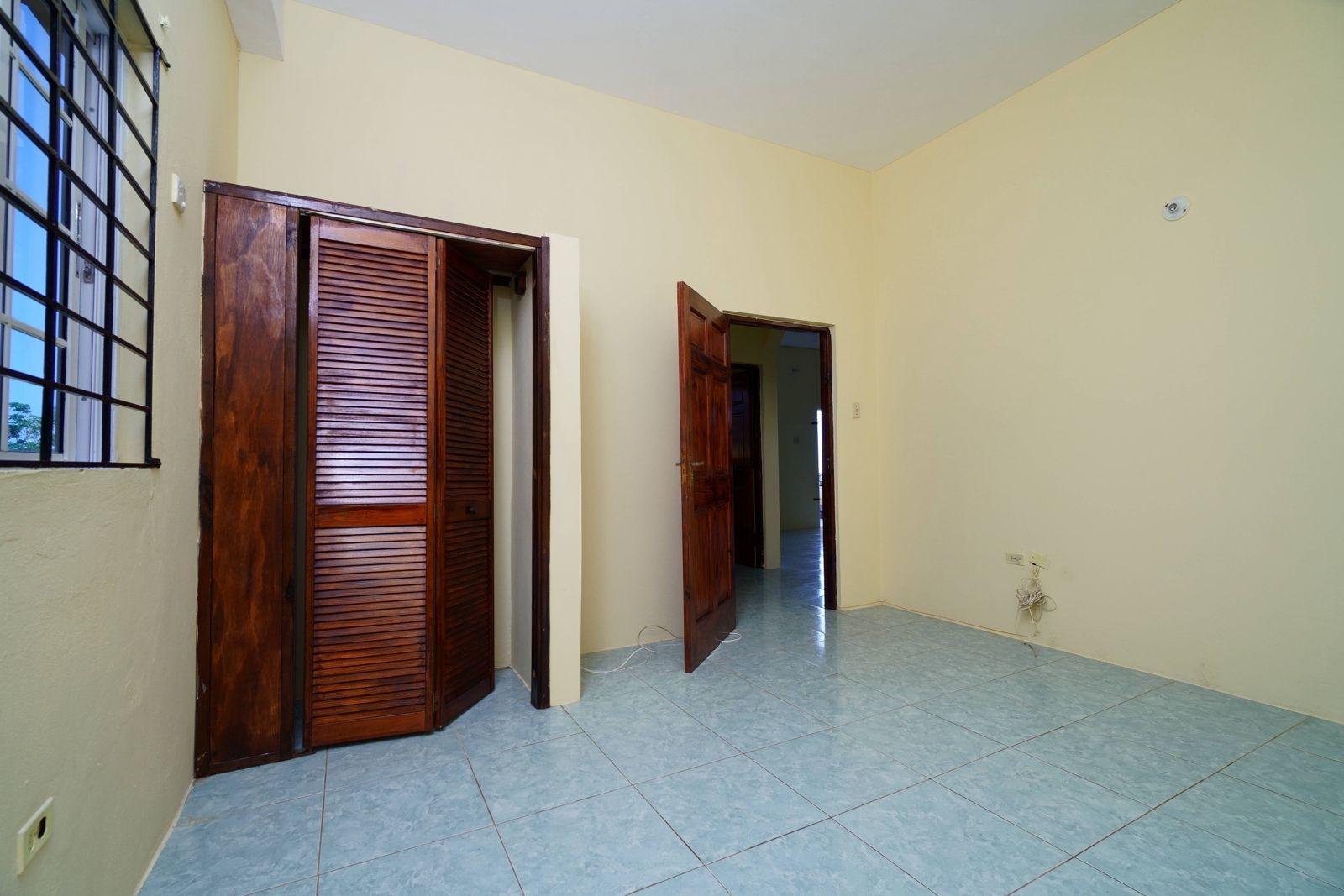 Apartment For Rent: PINEWOOD, Kingston 19 | $130,000 photo 11