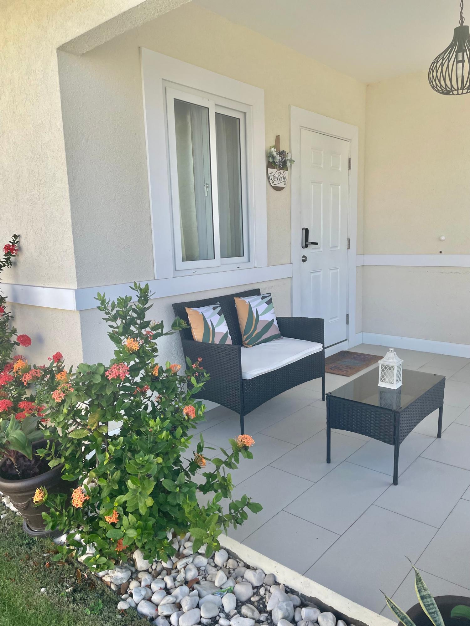 House For Rent: SEASHORE EAST (OCEAN POIN, Lucea | $1,350 photo 2