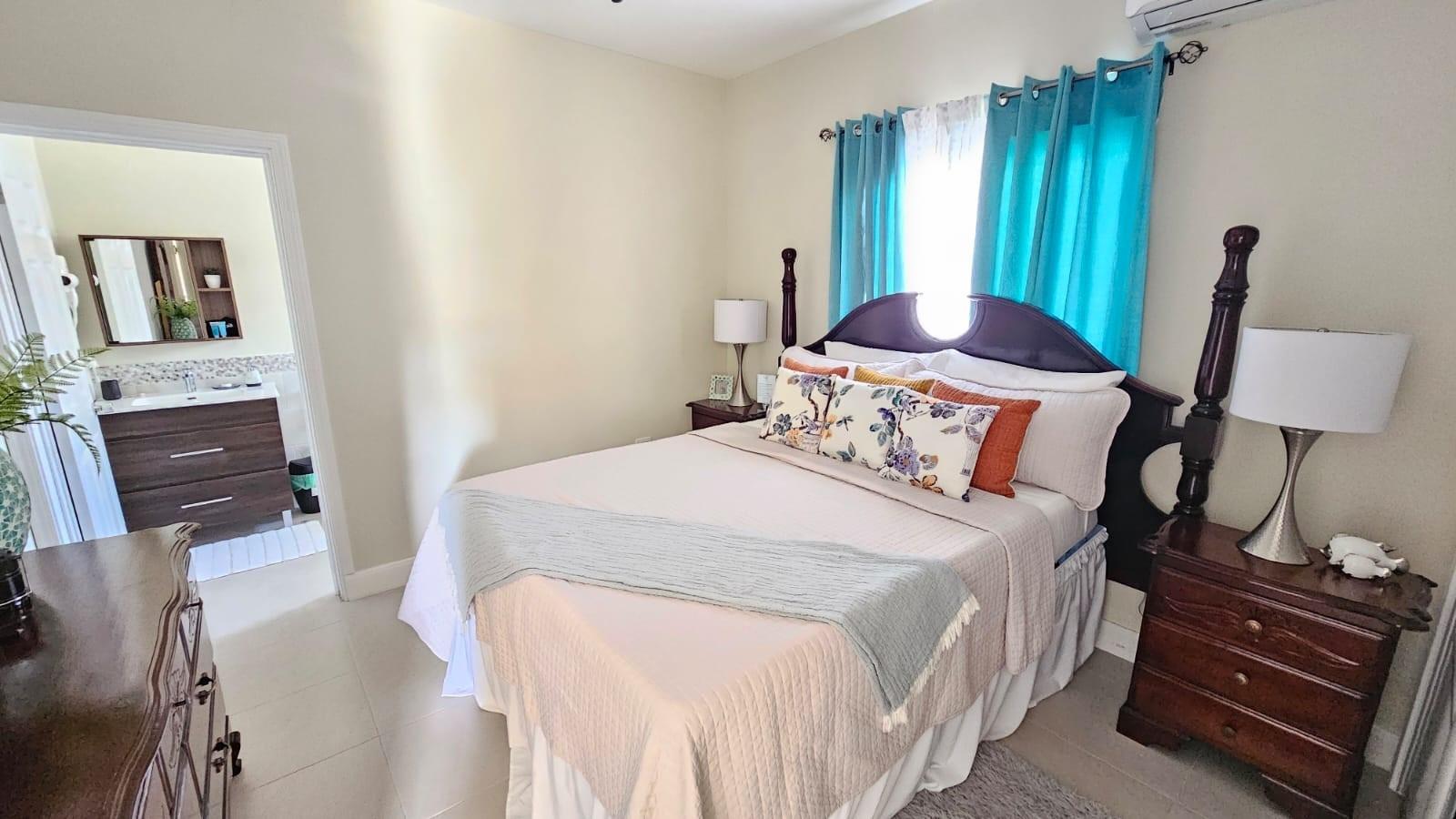 House For Rent: SEASHORE EAST (OCEAN POIN, Lucea | $1,350 photo 8