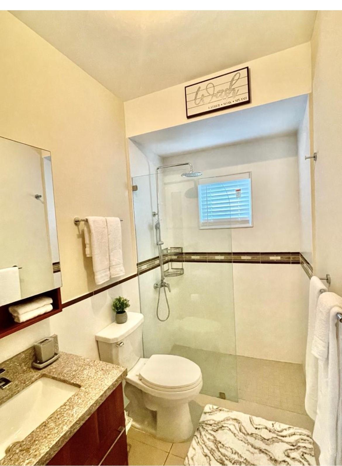 House For Rent: SEASHORE EAST (OCEAN POIN, Lucea | $1,350 photo 11