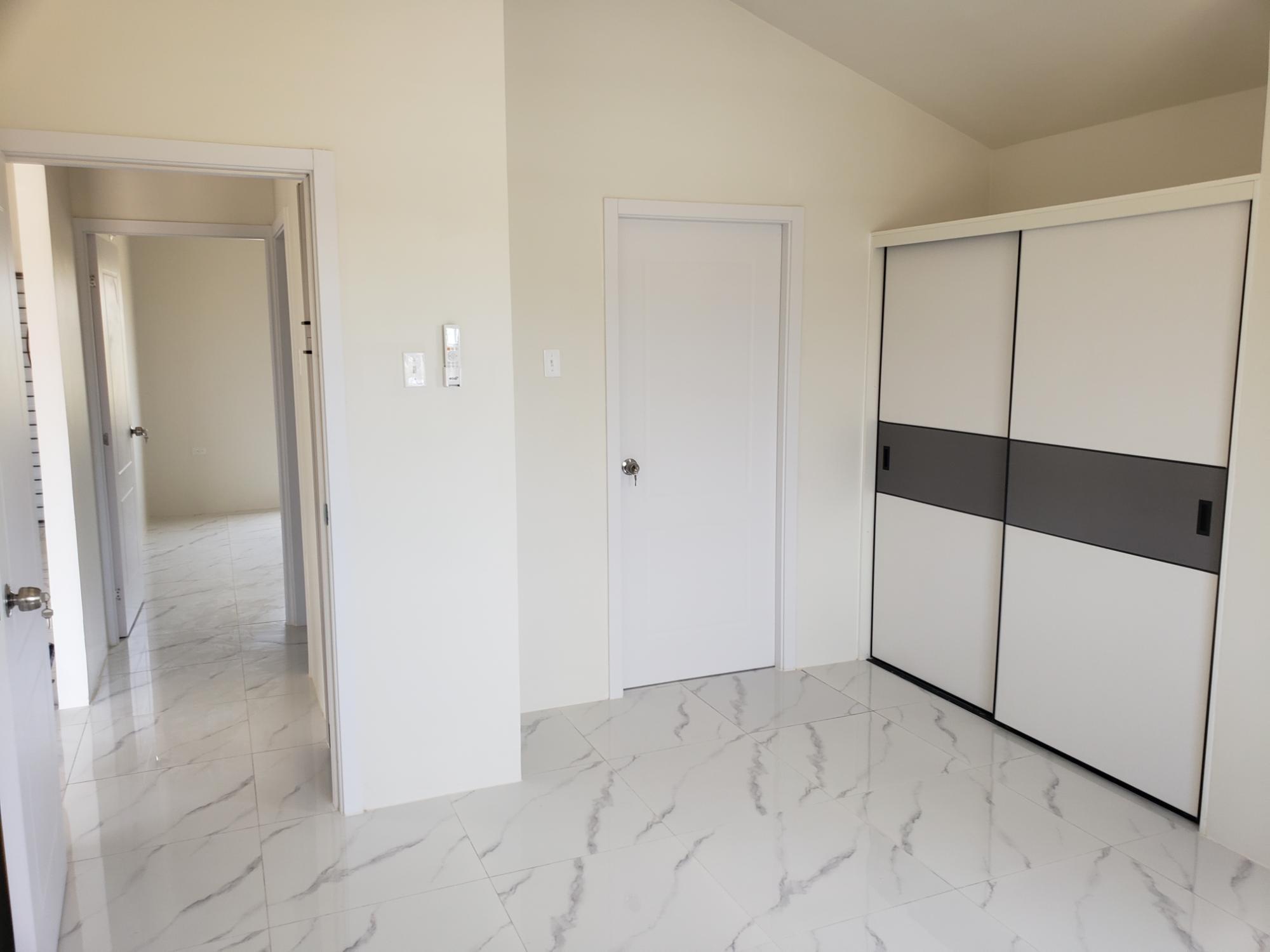 House For Rent: PAPRIKA DRIVE, PHOENIX PA, Phoenix Park | $130,000 photo 8