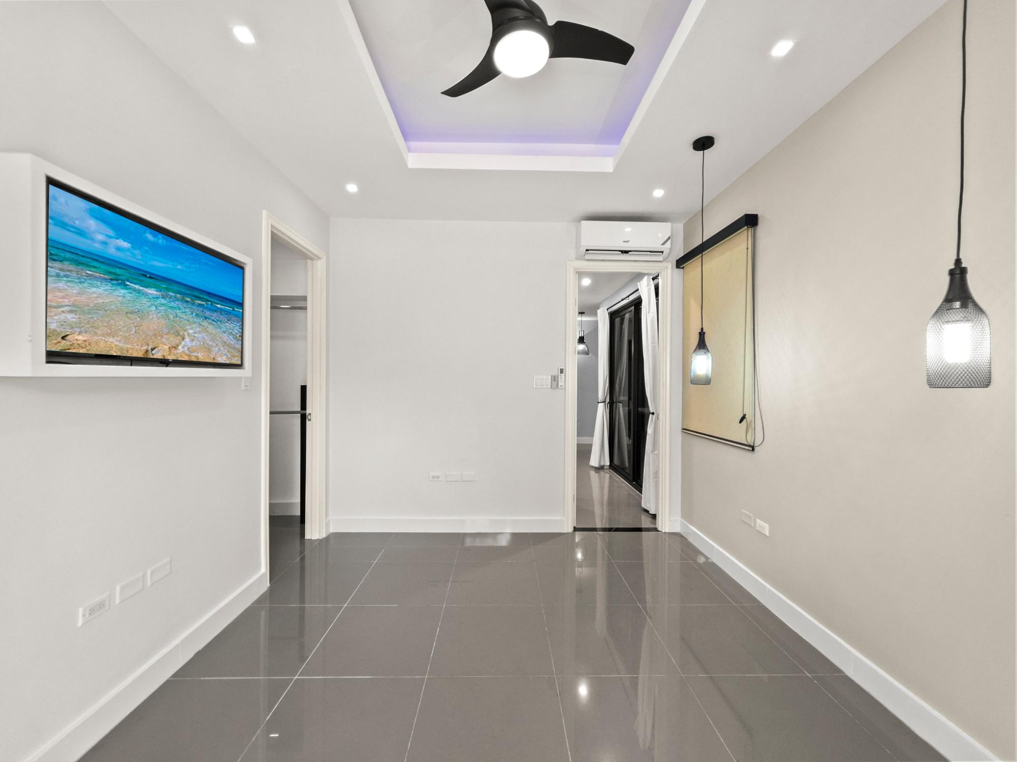 Apartment For Rent: WELLINGTON DRIVE, KINGSTO, Kingston 6 | $1,400 photo 10