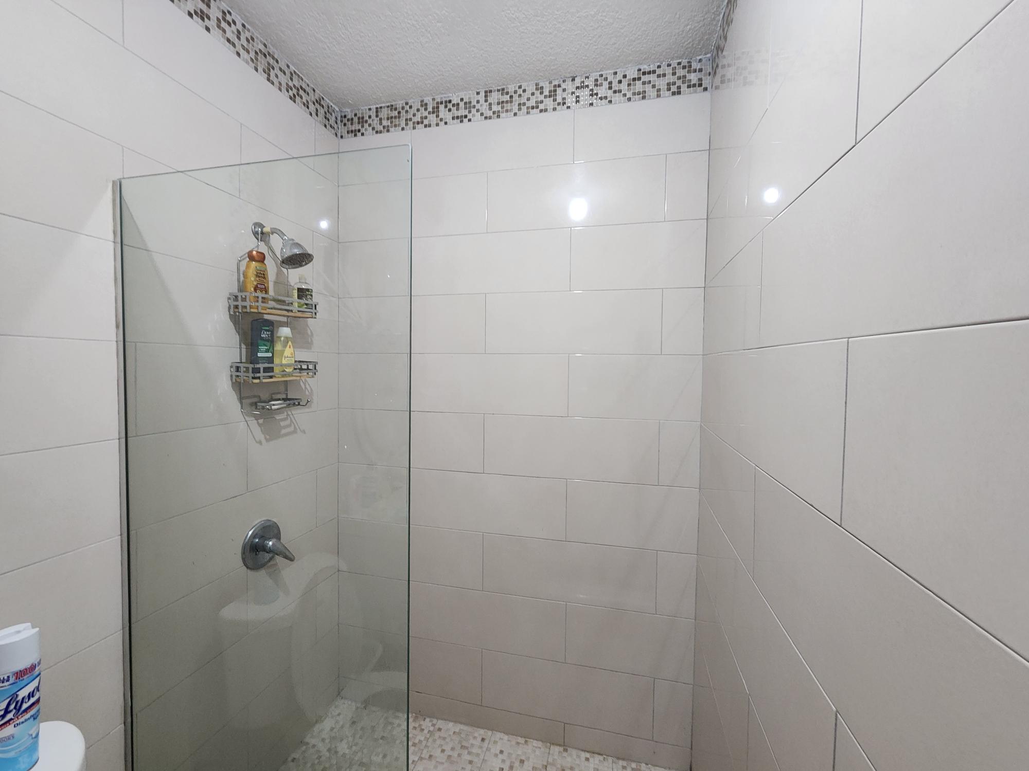 Apartment For Sale: FAREWELL AVENUE, Kingston 20 | $45,000,000 photo 14
