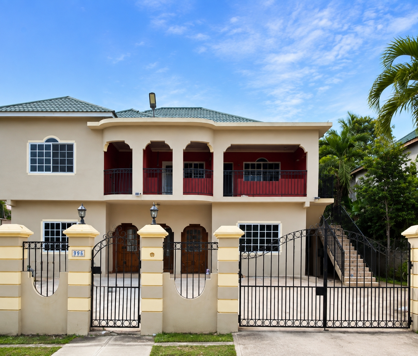 Apartment For Rent: ST. ALBANS CLOSE, Green Acres | $60,000