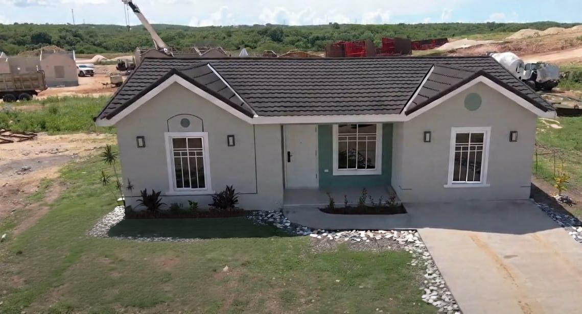 House For Sale: TOBY HAMMOCKS, Freetown | $40,000,000