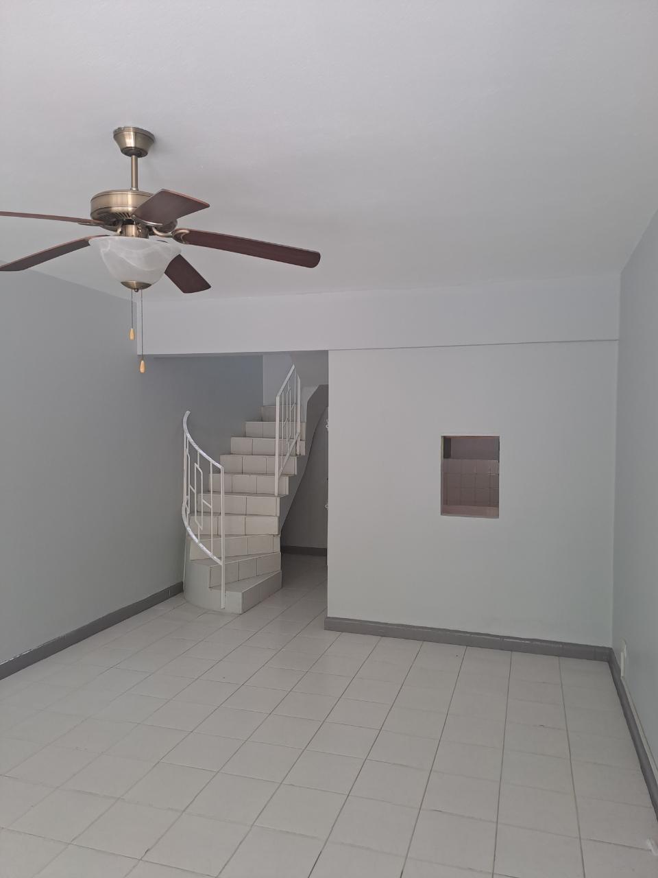 Apartment For Rent: HOPE ROAD, Kingston 10 | $120,000 photo 3