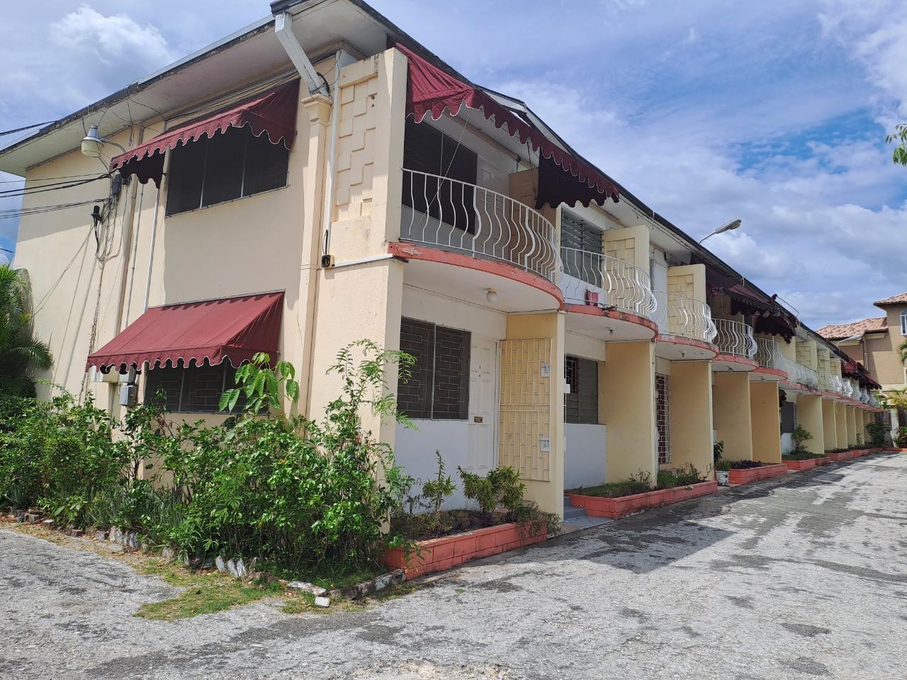 Apartment For Rent: HOPE ROAD, Kingston 10 | $120,000 photo 8