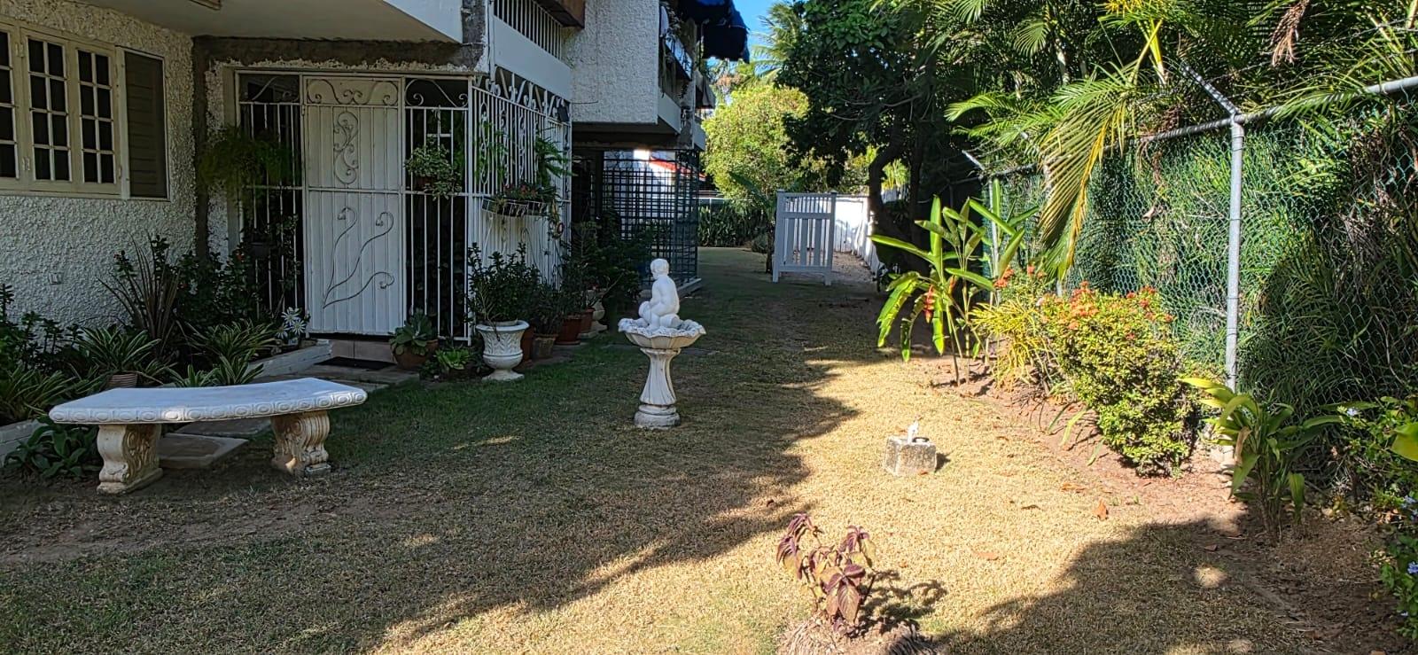 Apartment For Rent: CLIEVEDEN AVENUE, Kingston 6 | $1,000 photo 10