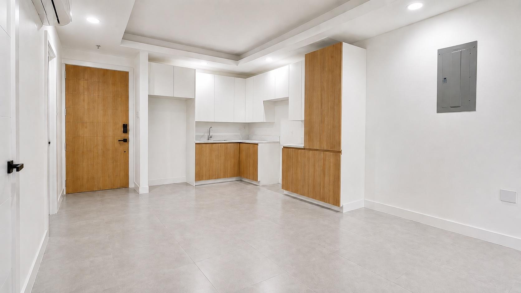 Apartment For Sale: WATERLOO AVE, Kingston 10 | $415,000 photo 2