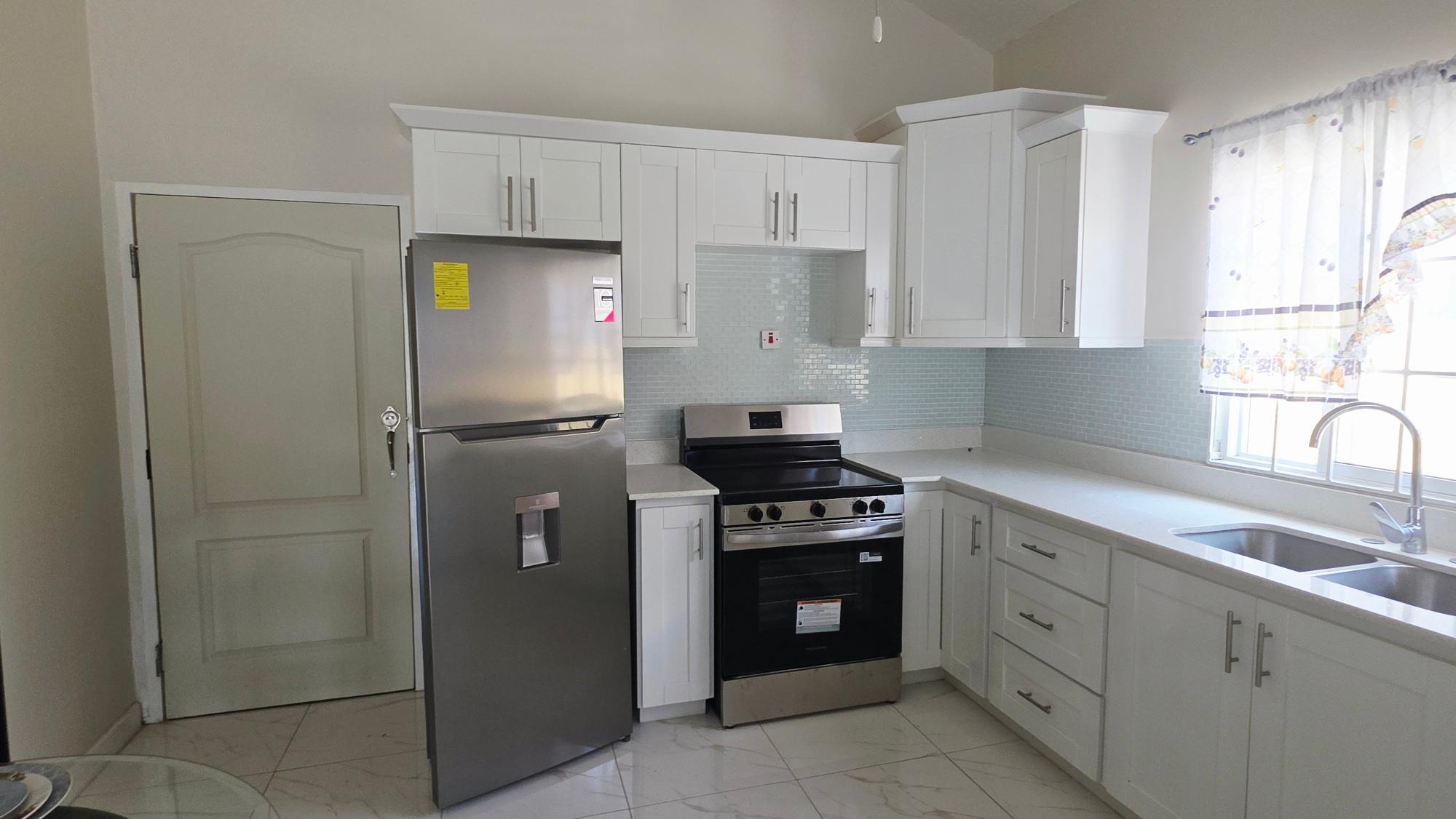 House For Rent: TRIVION RING, CAYMANAS ES, Caymanas Estates | $170,000 photo 4