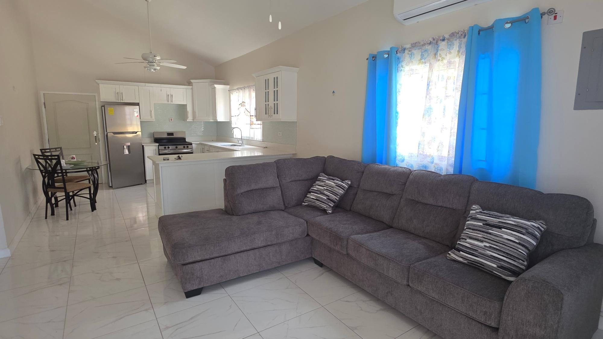 House For Rent: TRIVION RING, CAYMANAS ES, Caymanas Estates | $170,000 photo 6