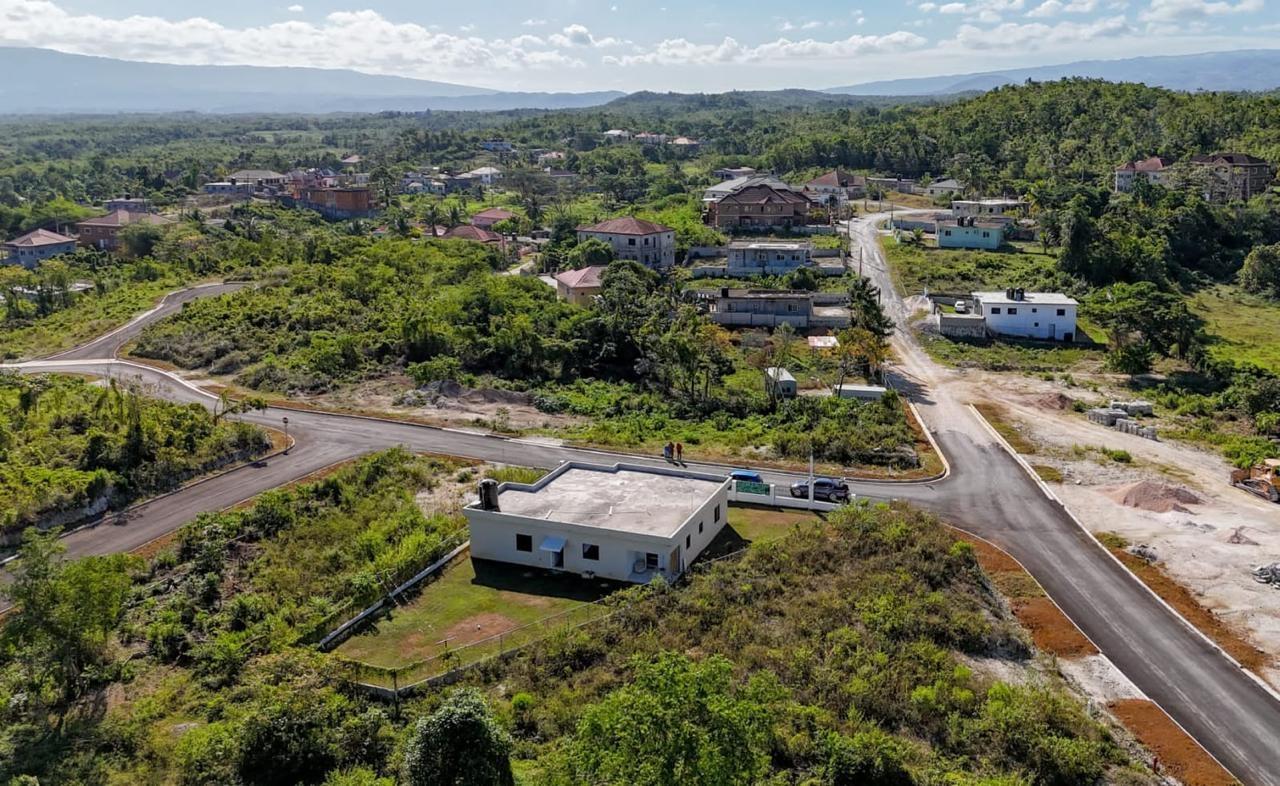 House For Sale: MIRAVAL ESTATE, BYBROOK, Santa Cruz | $33,000,000 photo 14