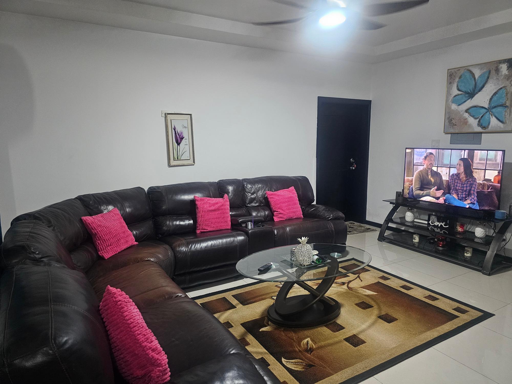 Apartment For Rent: DEGENHART CLOSE, Kingston 6 | $1,000 photo 6