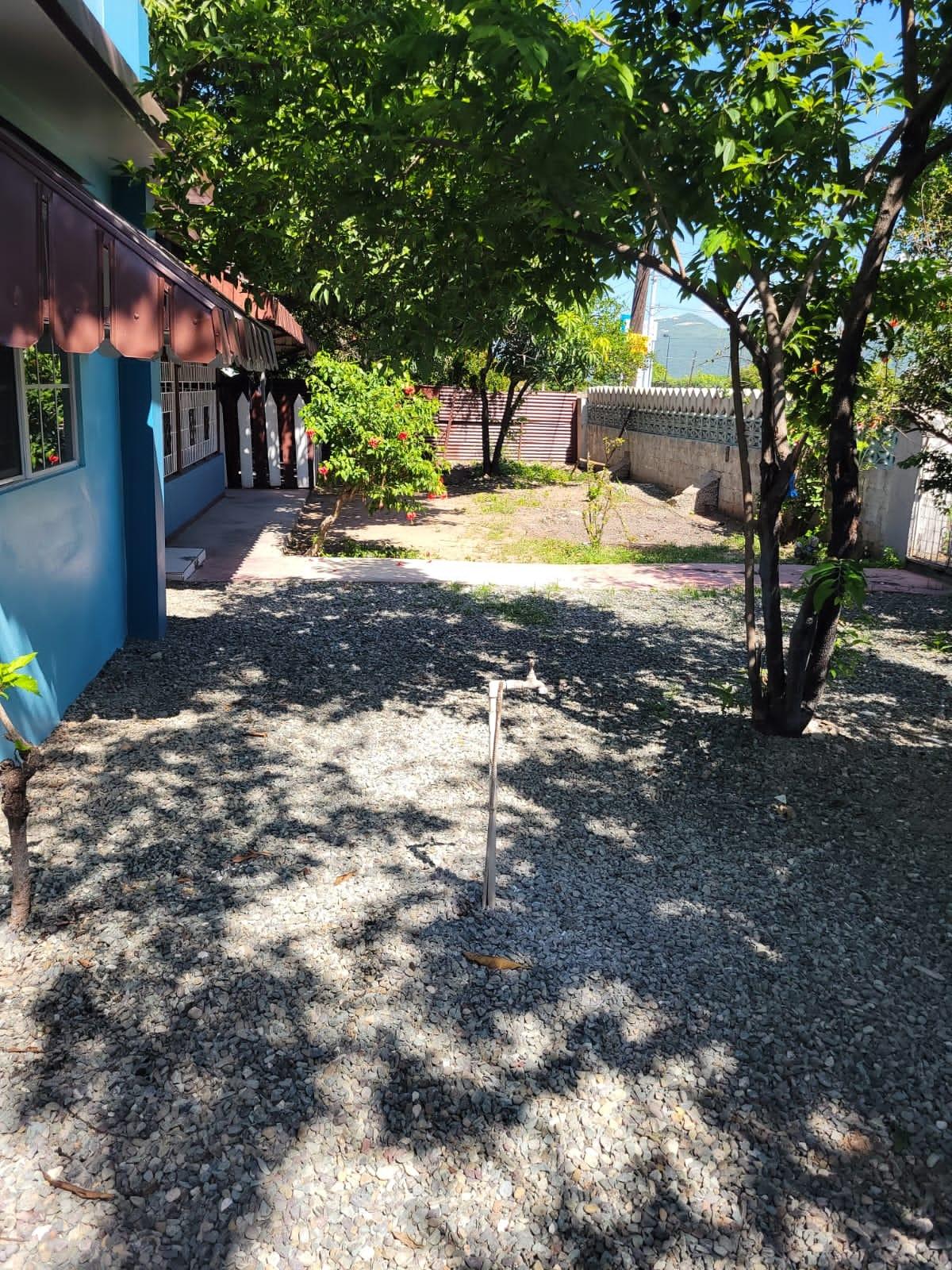 House For Rent: RUDOLPH BURKE AVE, Kingston 20 | $170,000