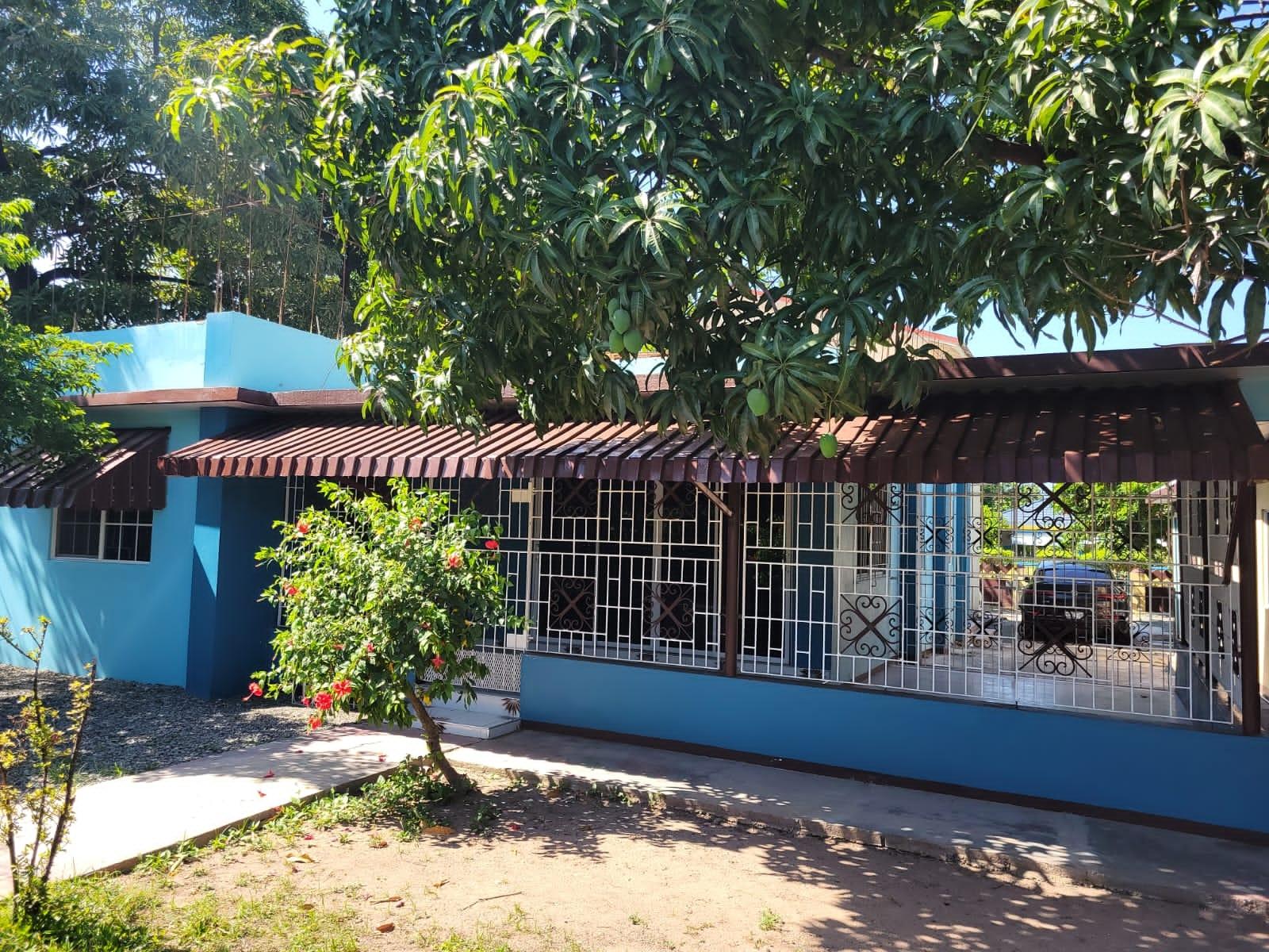 House For Rent: RUDOLPH BURKE AVE, Kingston 20 | $170,000 photo 2