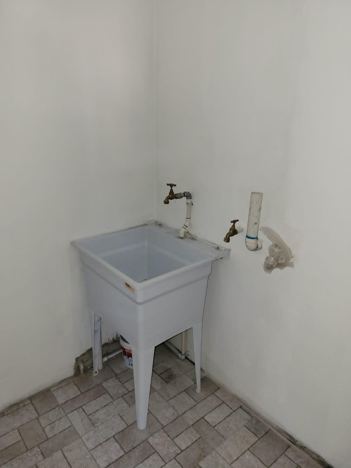 House For Rent: RUDOLPH BURKE AVE, Kingston 20 | $170,000 photo 17