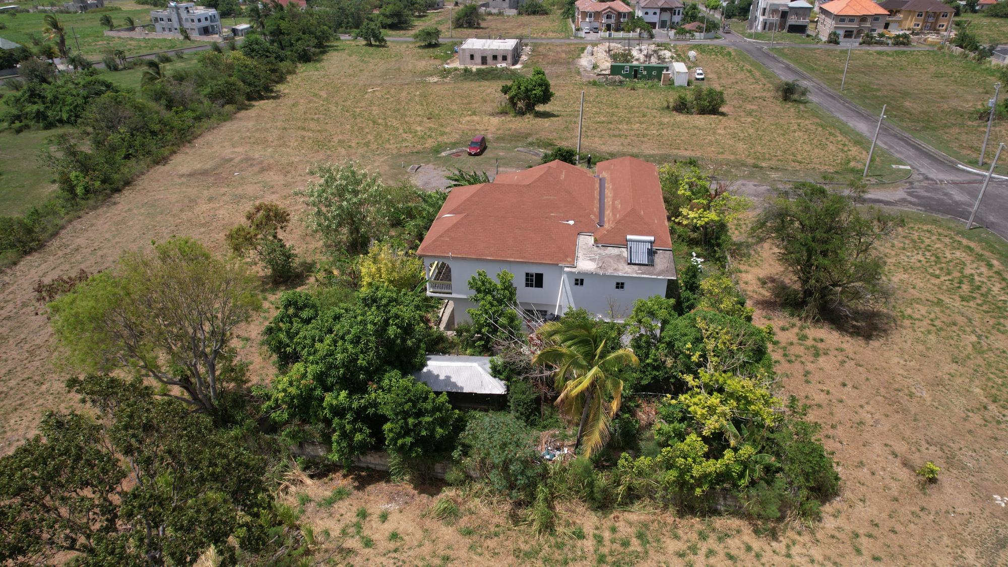House For Sale: PLANTATION VILLAGE, Plantation Village | $580,000 photo 2
