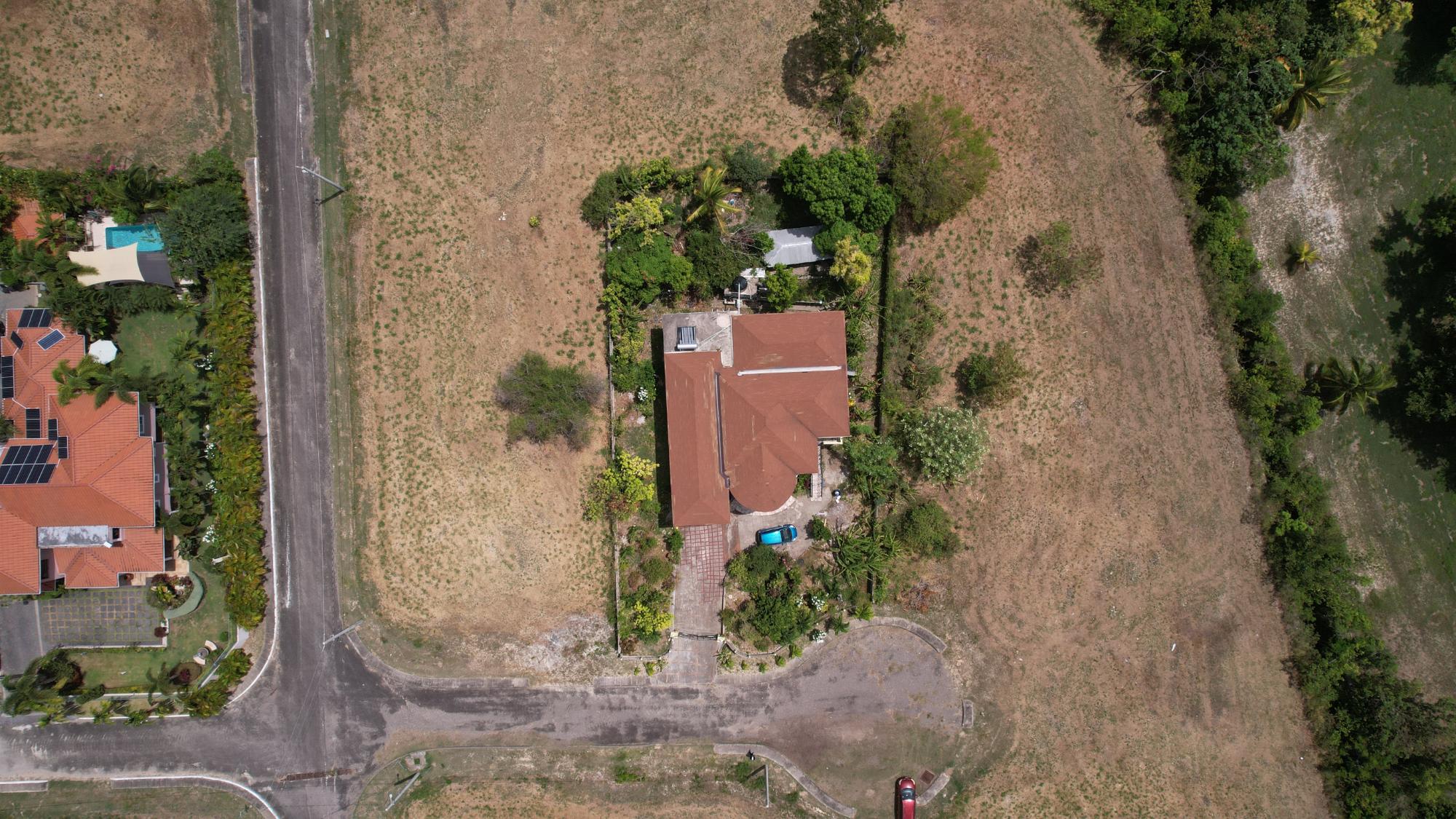 House For Sale: PLANTATION VILLAGE, Plantation Village | $580,000 photo 3